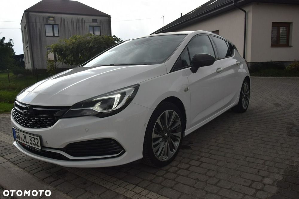 Opel Astra 1.4 Turbo Innovation - 19