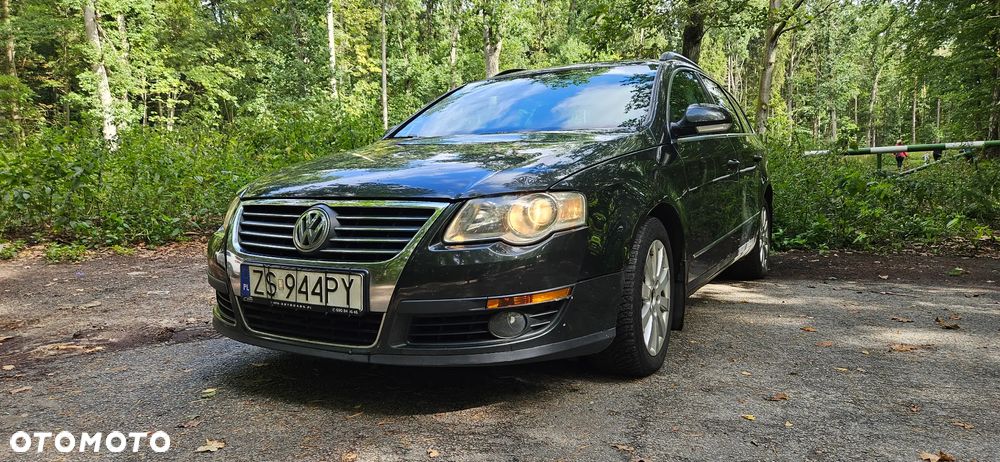 Volkswagen Passat 1.9 TDI Highline - 12