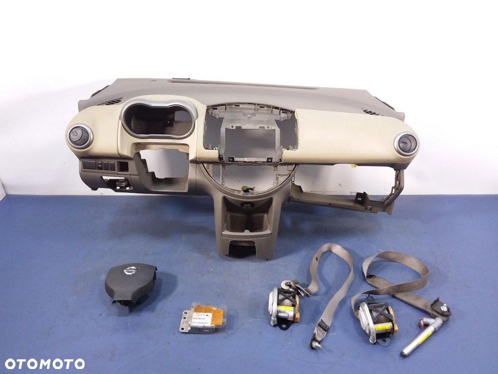 NISSAN NOTE I E11 DESKA ROZDZIELCZA PODUSZKI PASY - 1