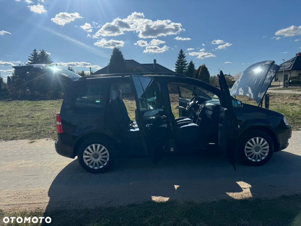 Volkswagen Touran 1.9 TDI Trendline - 21