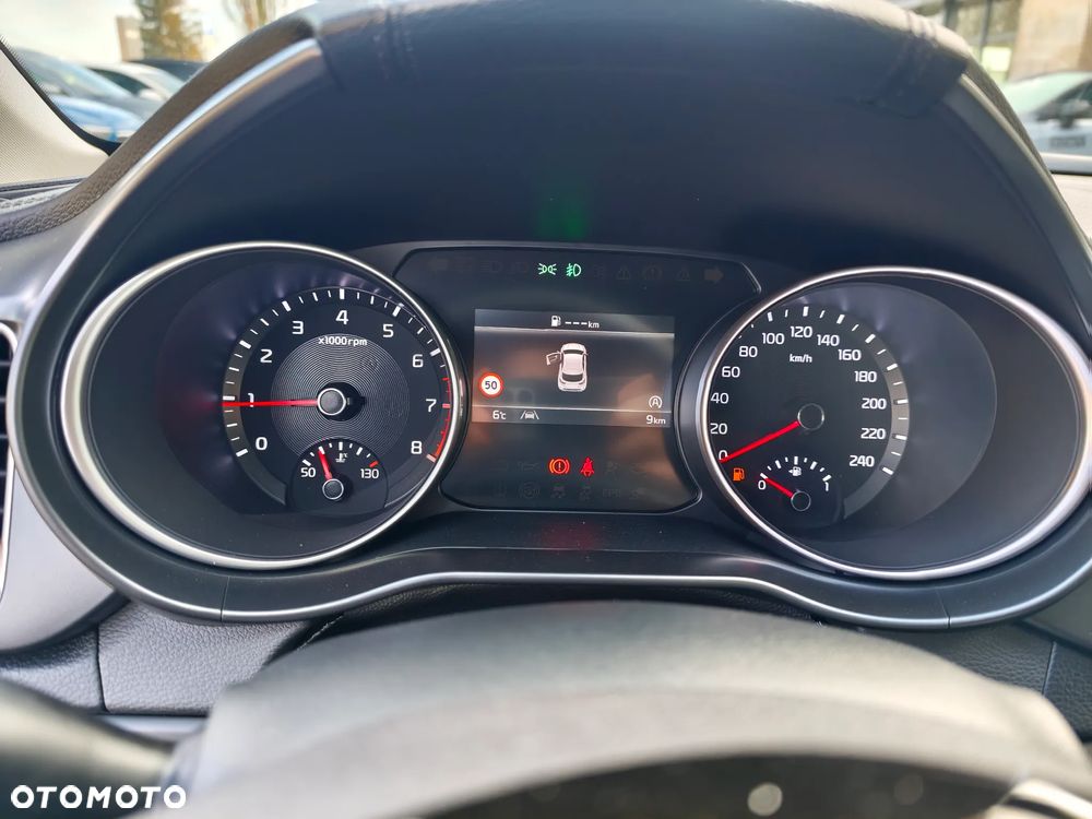 Kia XCeed 1.5 T-GDI M - 23