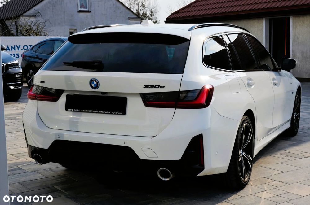 BMW Seria 3 330e xDrive M Sport sport - 11