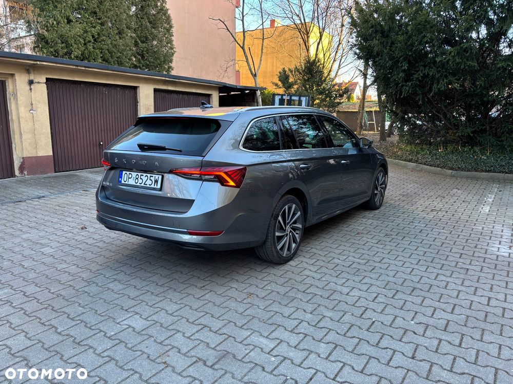 Skoda Octavia 2.0 TDI Style DSG - 7