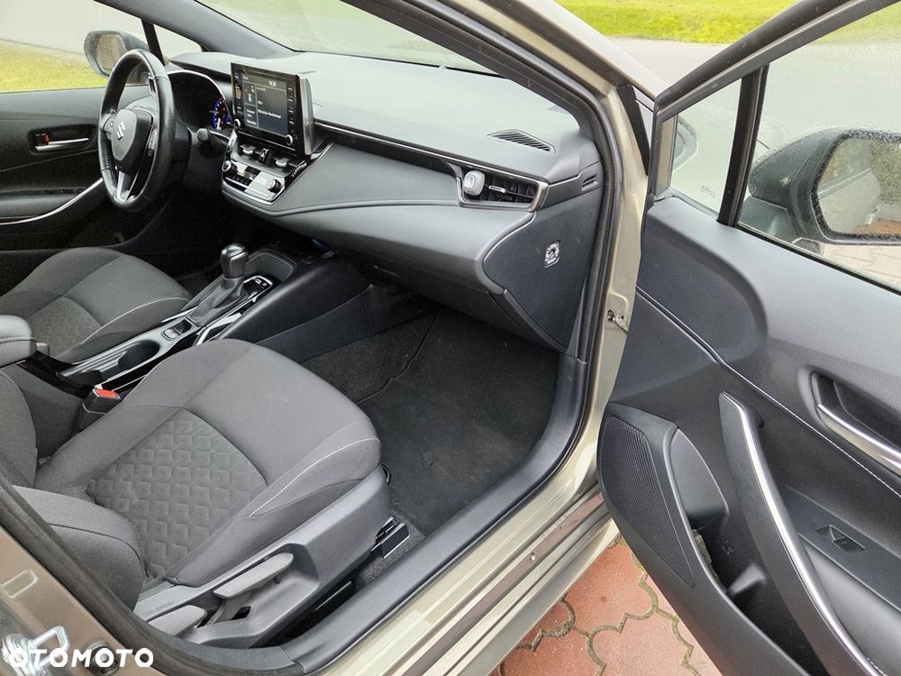 Suzuki Swace 1.8 Hybrid CVT Comfort+ - 23