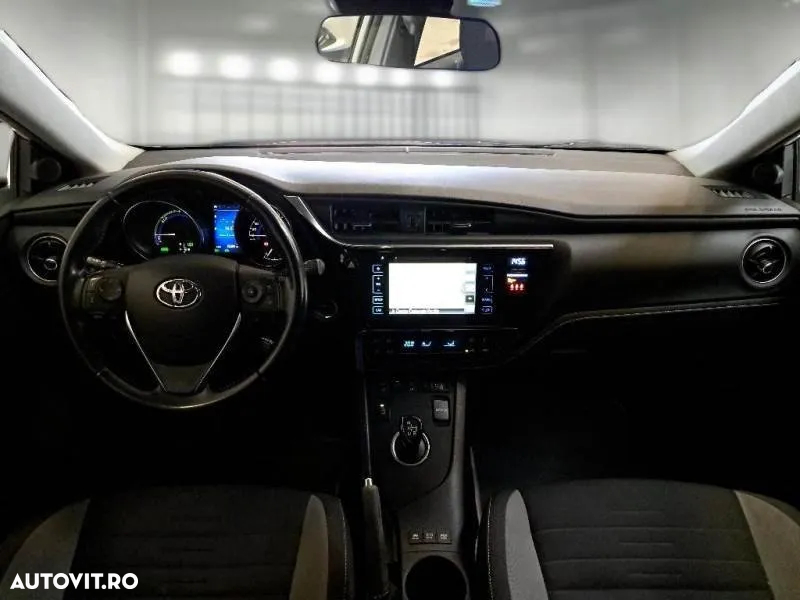 Toyota Auris 1.8 VVT-i Hybrid Automatik Edition - 7