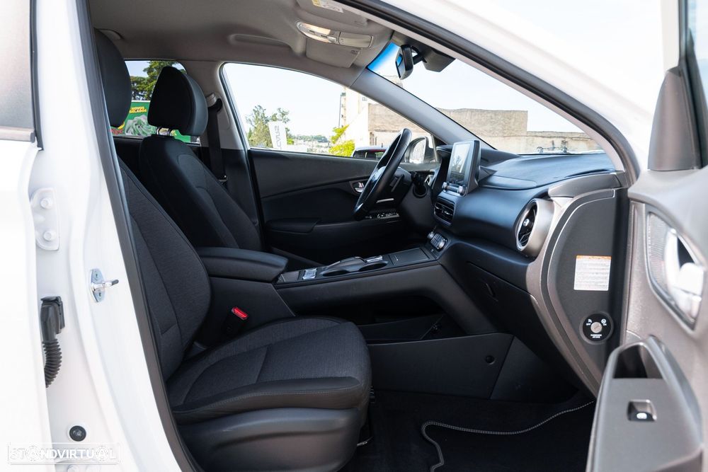 Hyundai Kauai 64 kWh Premium - 17