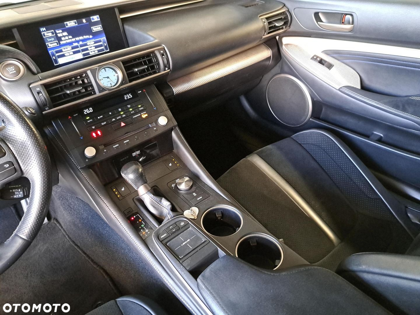 Lexus RC F Elegance - 27
