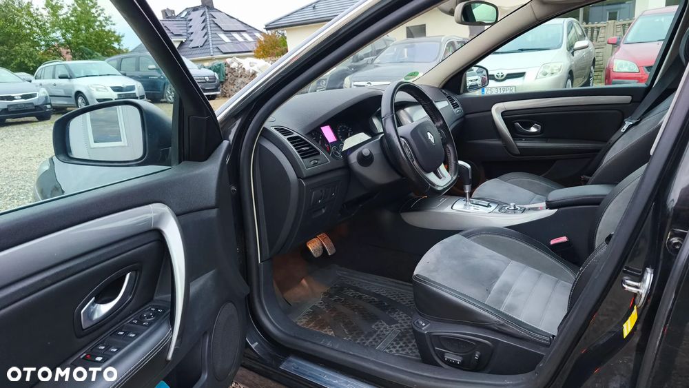 Renault Laguna dCi 175 FAP GT - 15