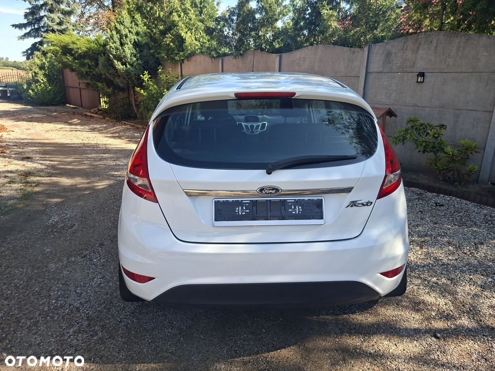 Ford Fiesta 1.25 Ambiente - 8
