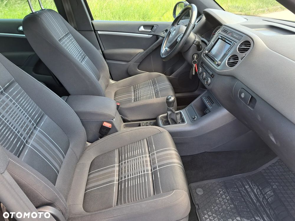 Volkswagen Tiguan - 18