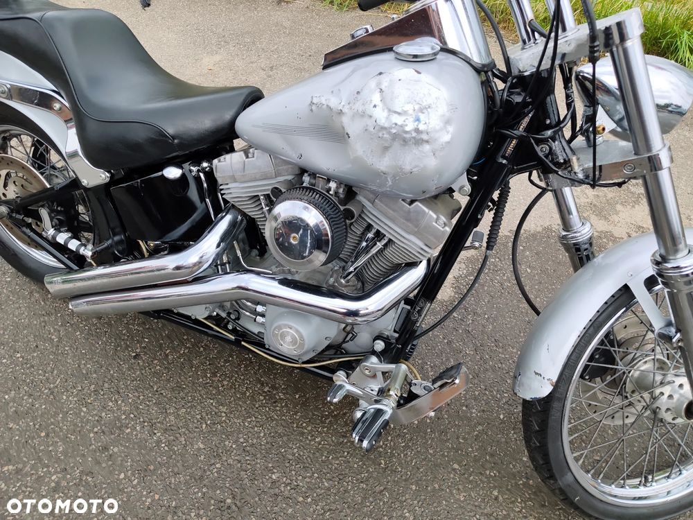 Harley-Davidson Softail Standard - 26