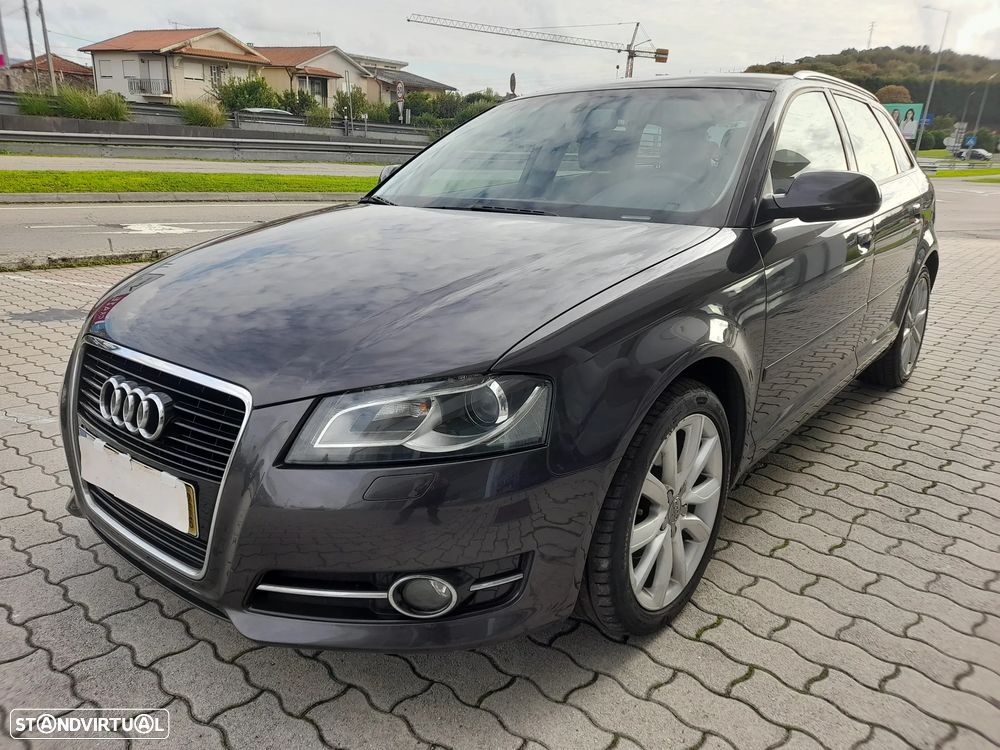 Audi A3 Sportback 1.6 TDI Attraction - 1