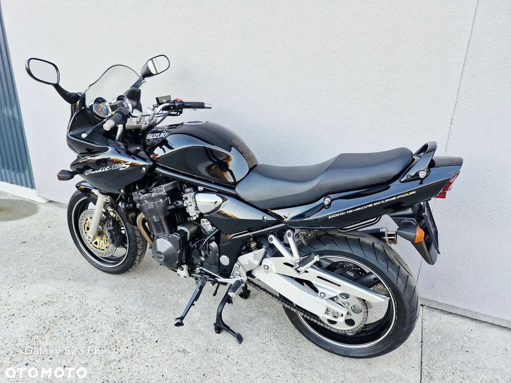Suzuki Bandit - 22