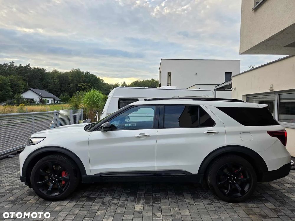 Ford Explorer - 5