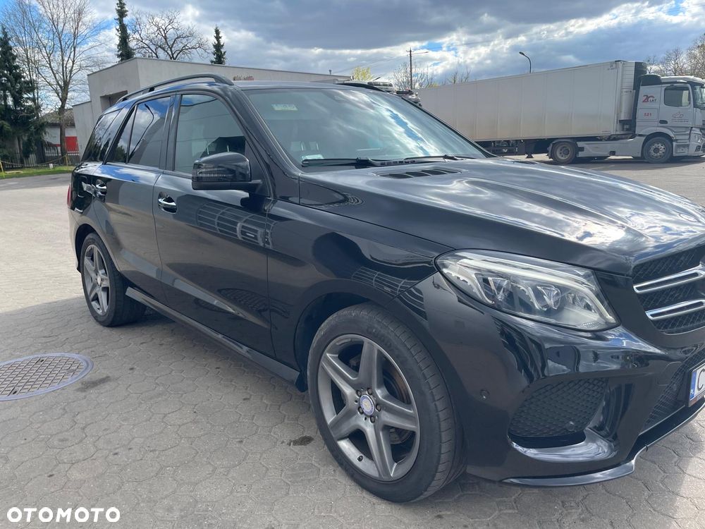 Mercedes-Benz GLE - 2