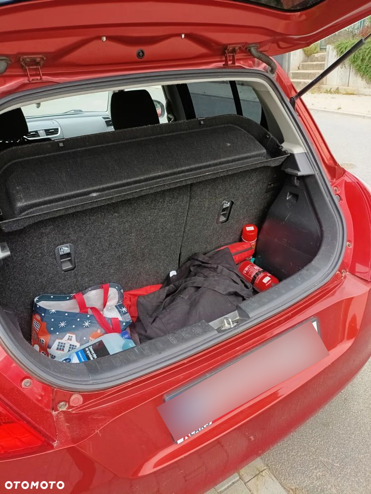 Suzuki Swift - 2