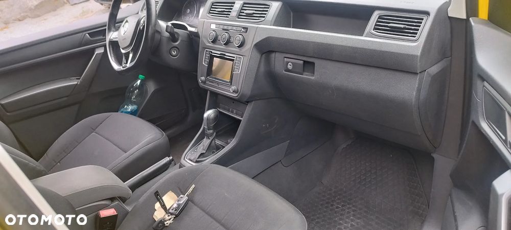 Volkswagen CADDY - 8
