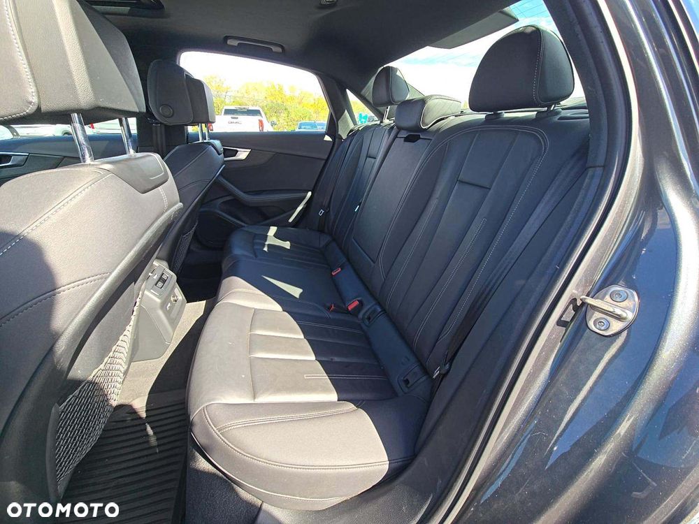 Audi A4 Limousine 45 TFSI quattro S tronic S line - 9