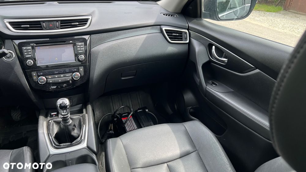 Nissan X-Trail 1.6 DCi Tekna 4WD - 10