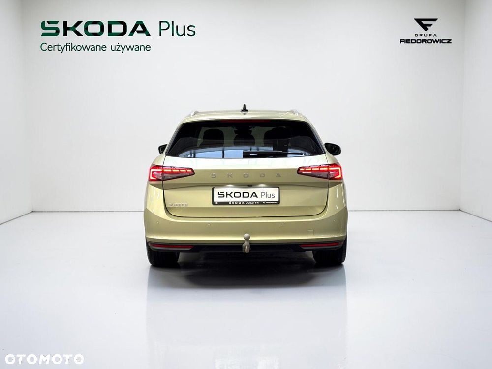 Skoda Superb 2.0 TDI SCR Selection DSG - 8