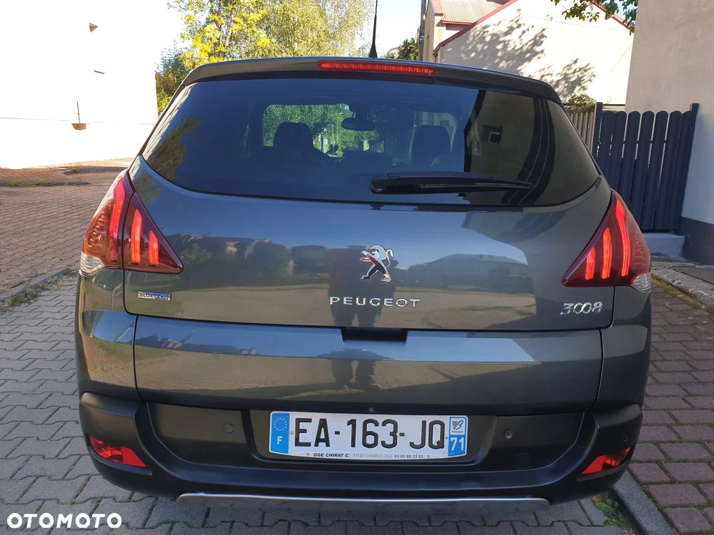 Peugeot 3008 HDi FAP 150 Allure - 18