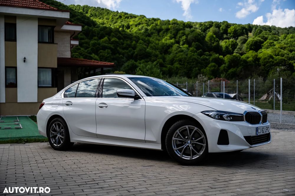BMW Seria 3 330i Aut. Luxury Line - 10