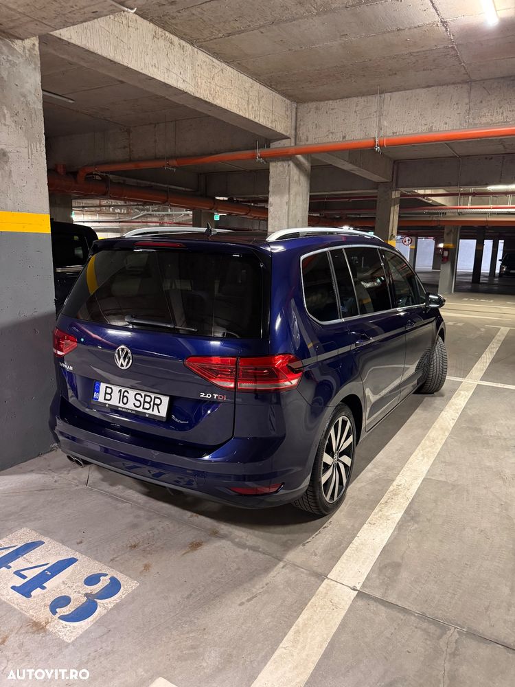 Volkswagen Touran 2.0 TDI DSG Highline - 4