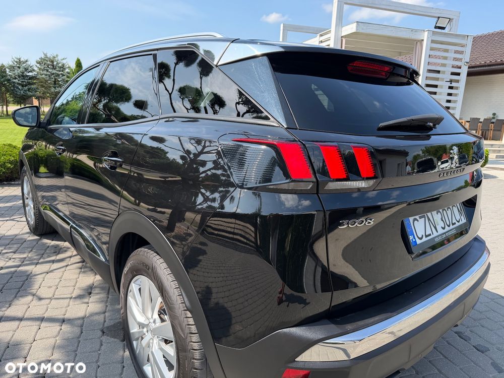 Peugeot 3008 1.6 BlueHDi Allure S&S - 9