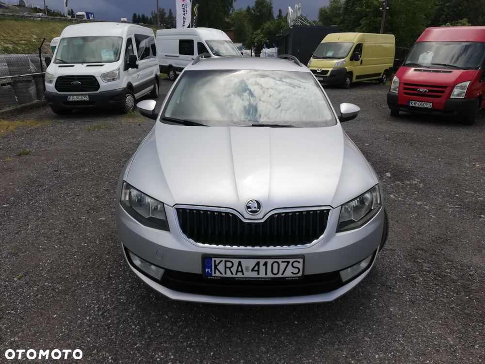 Skoda Octavia - 2