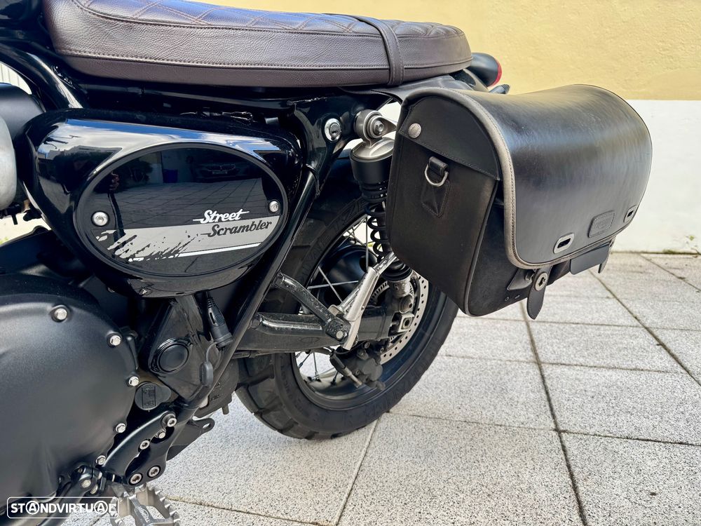 Triumph Scrambler - 17