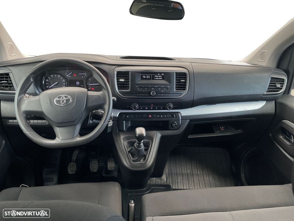 Toyota Proace Verso 2.0 D-4D L1 1.0T Comfort 9L - 16