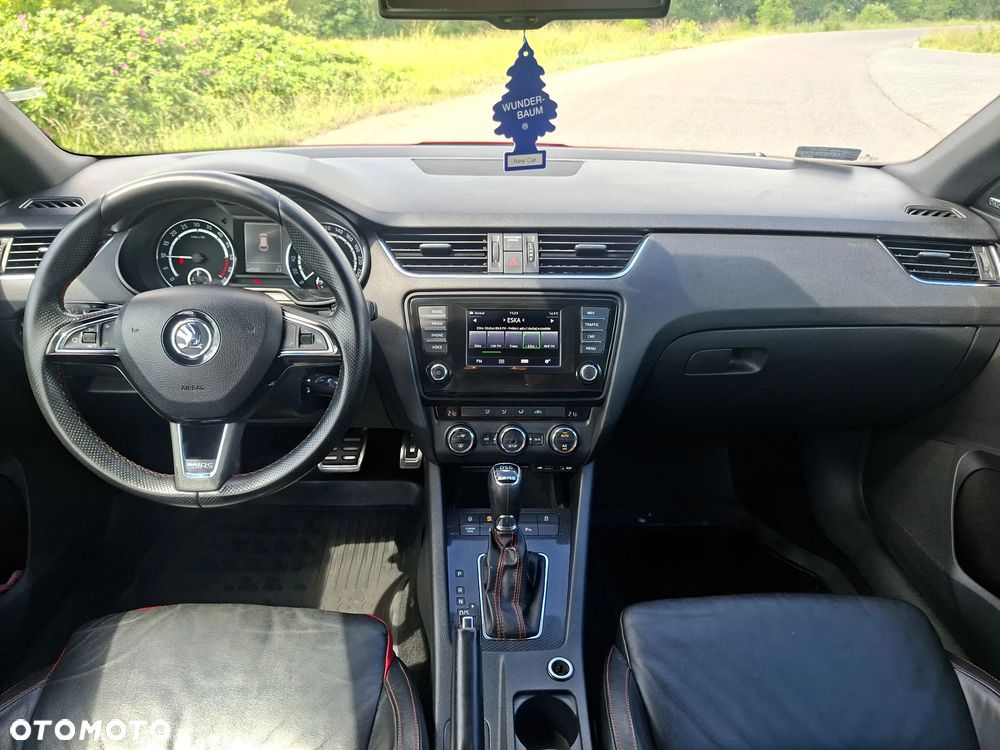 Skoda Octavia 2.0 TDI RS DSG - 5
