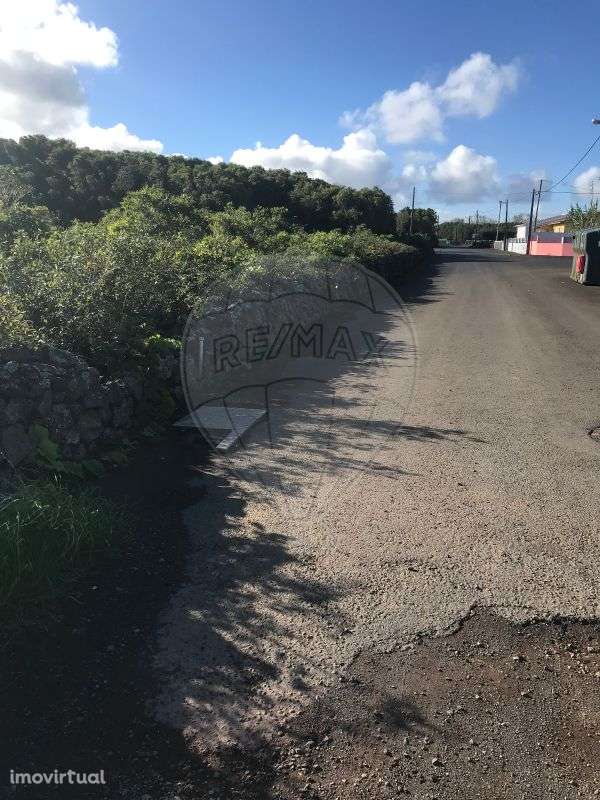 Terreno  para venda - Grande imagem: 2/4