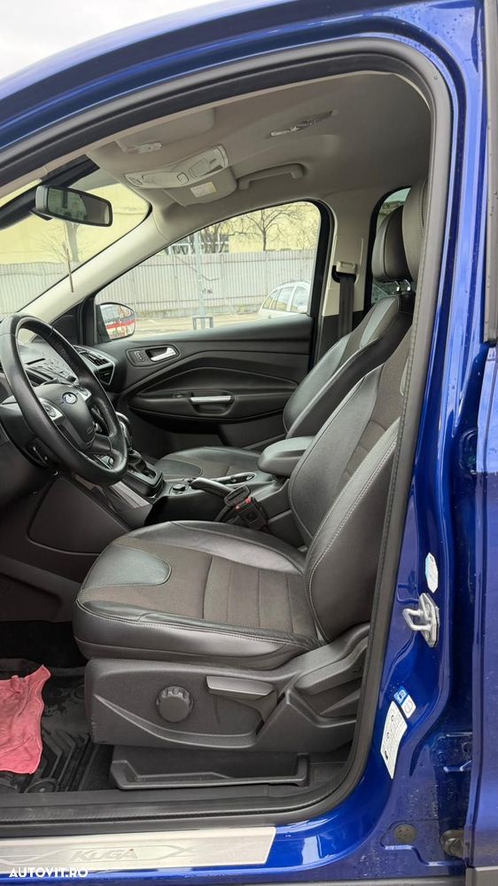 Ford Kuga 2.0 TDCi 4x4 Aut. SYNC - 9