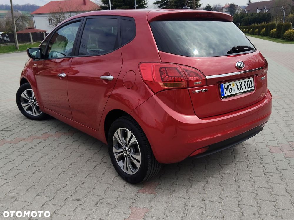 Kia Venga 1.6 CVVT Platinum Edition - 17