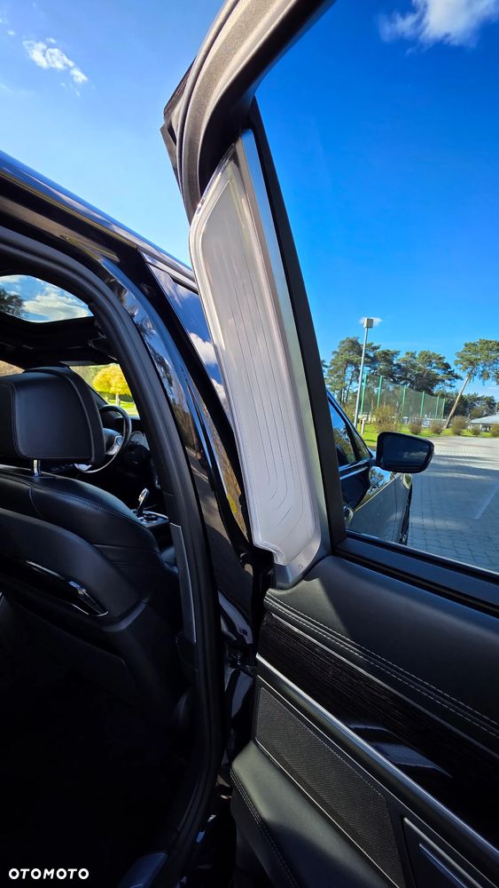 BMW Seria 7 750Li Edition Exclusive - 20