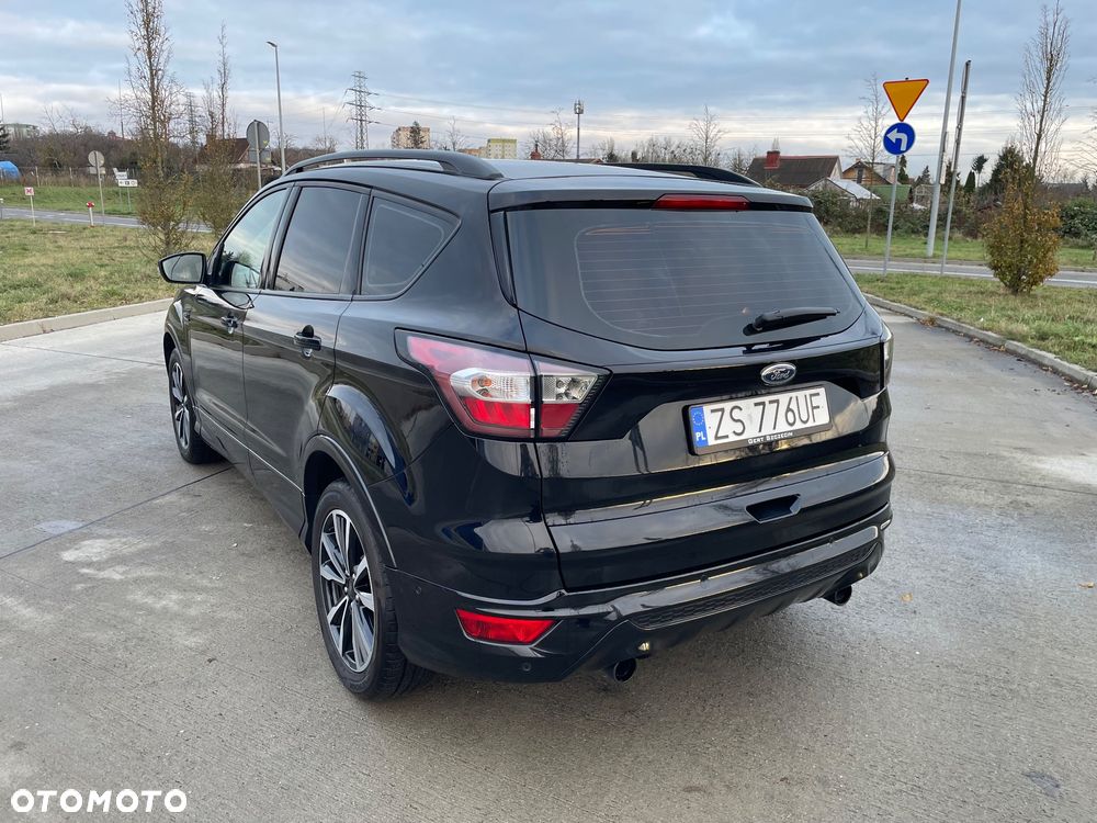 Ford Kuga 1.5 EcoBoost 2x4 ST-Line - 5