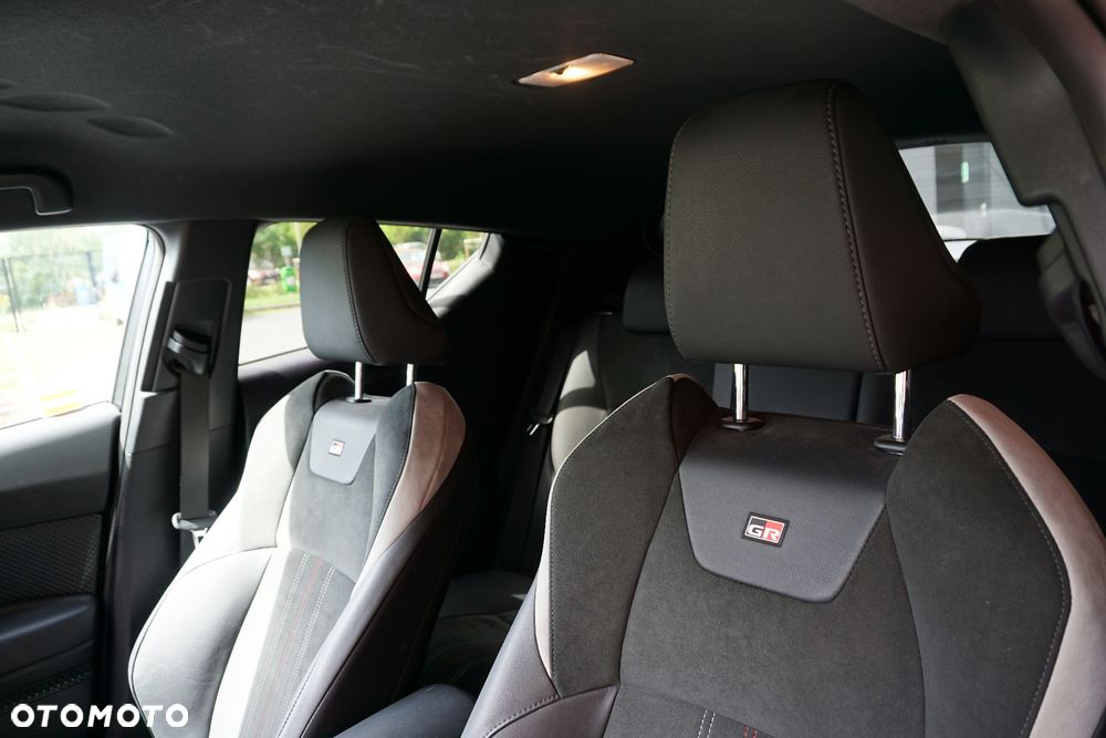 Toyota C-HR 1.8 Hybrid GR Sport - 11