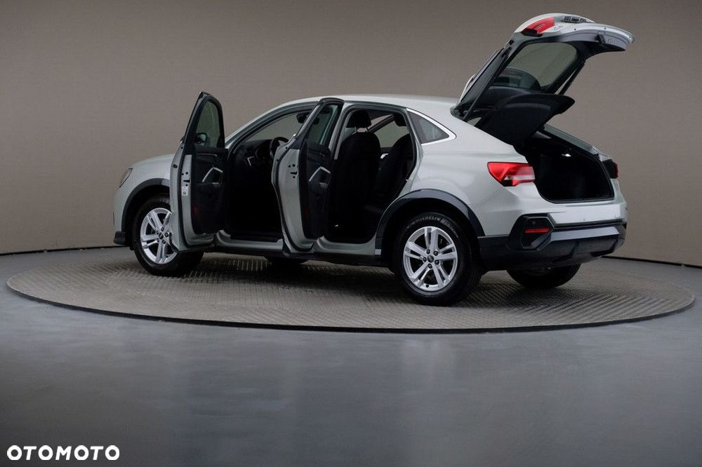 Audi Q3 Sportback - 7