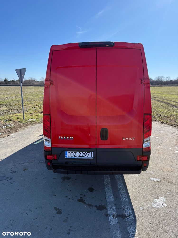 Iveco DAILY - 11