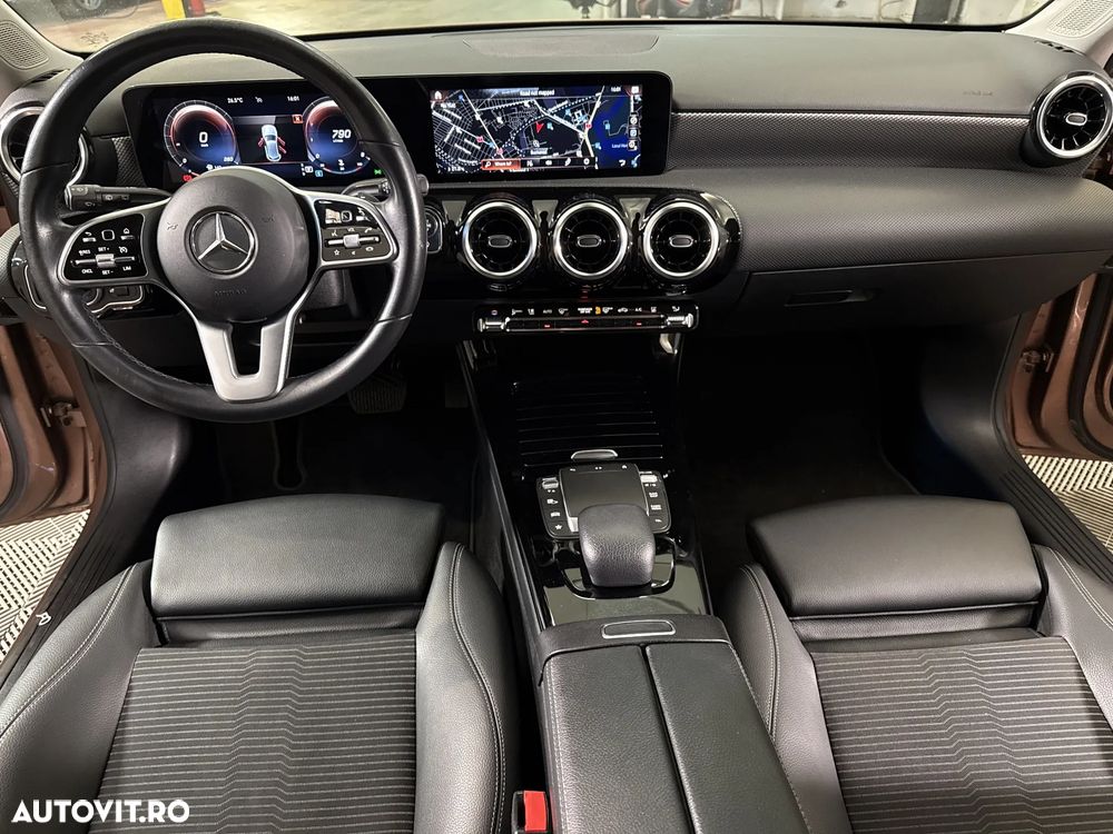 Mercedes-Benz A 180 - 10