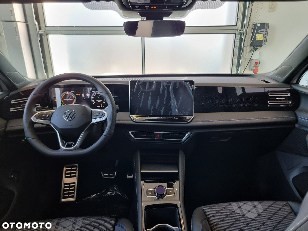 Volkswagen Tiguan - 20