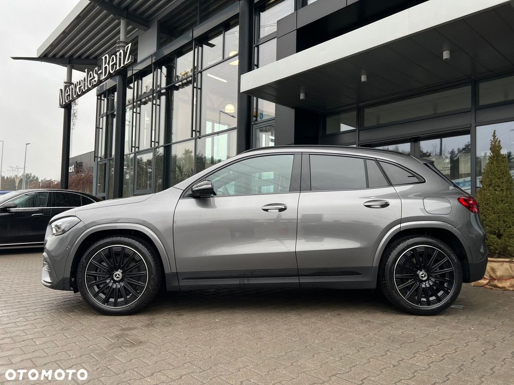 Mercedes-Benz GLA - 6
