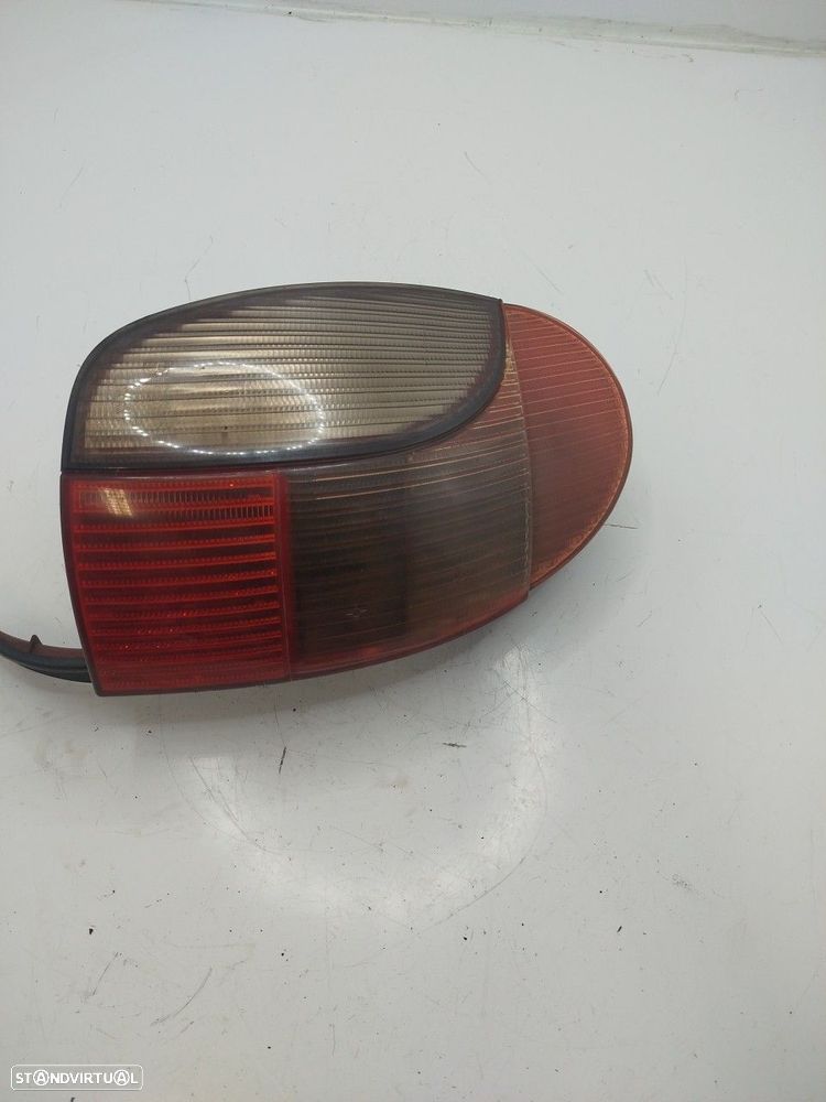 Farolim Stop Esq Peugeot 306 Break (7E, N3, N5) - 4