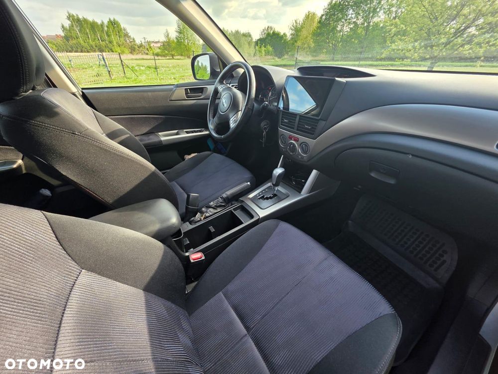 Subaru Forester 2.5 X - 9