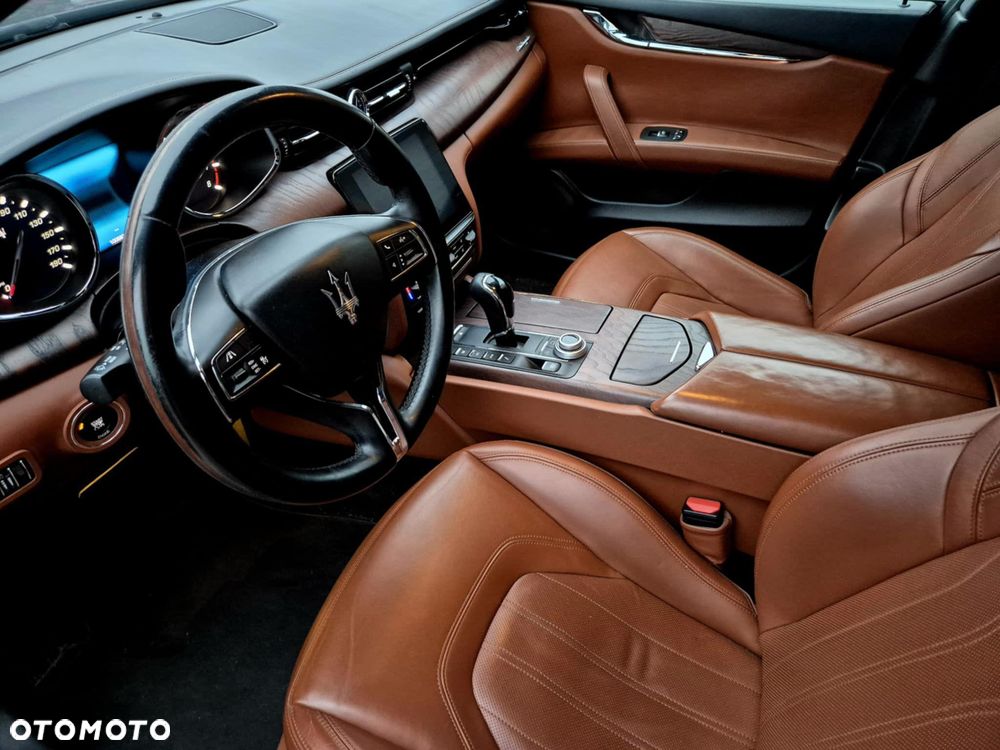 Maserati Quattroporte Q4 GranLusso - 8