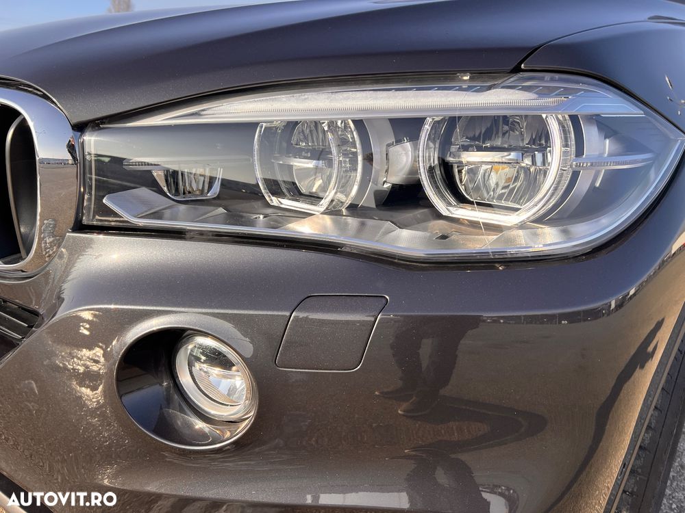 BMW X5 xDrive35i - 11