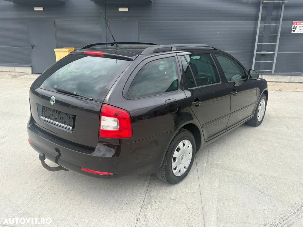 Skoda Octavia 1.4 TSI Ambiente - 5