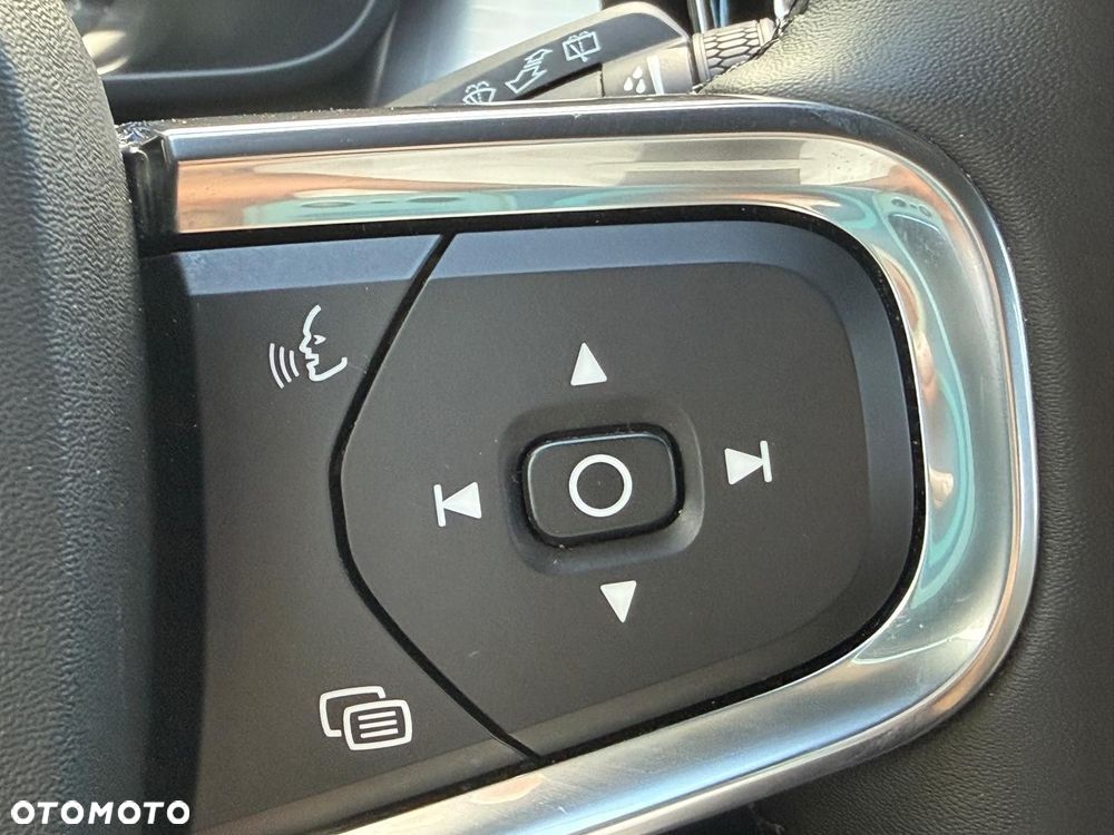 Volvo XC 40 - 13
