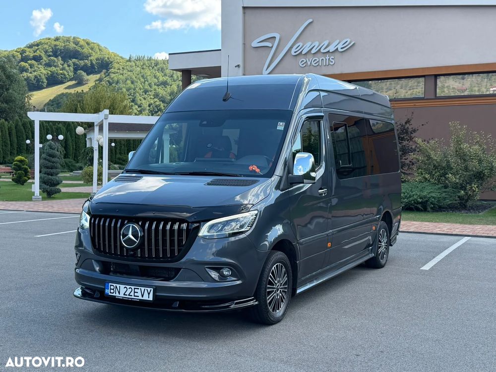 Mercedes-Benz Sprinter - 2